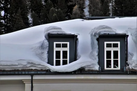 Colorado Homeowners Roof In Winter 5 Tips 1024x682 1.2208061847550