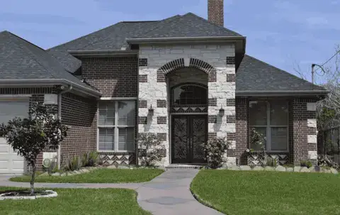 Spring Cleaning The Roof Checklist 1024x646 1.2208061836550